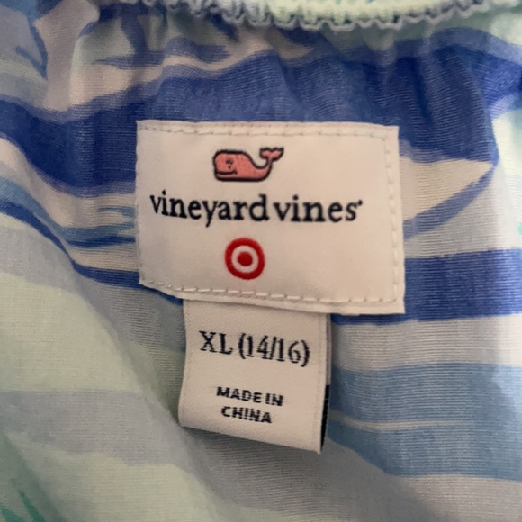 very cute vineyard vines dress - Picture 2 of 3